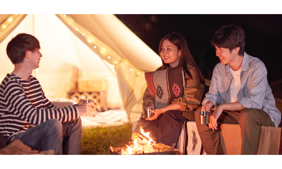 How Women Lose Heat at Night While Camping (And How to Stay Warm)