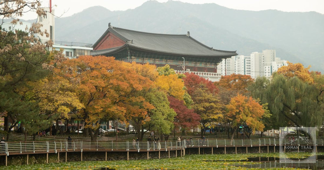 Traditional hanok roofs and autumn colour in Daegu, South Korea.