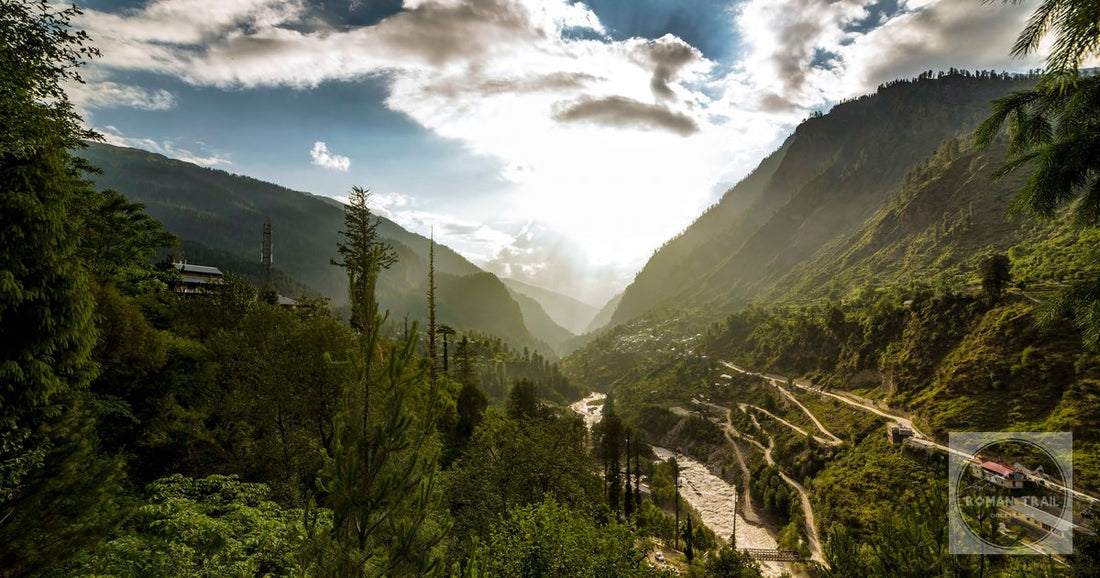 Breathtaking view of the lush green Parvati Valley in Kasol, India during daytime.