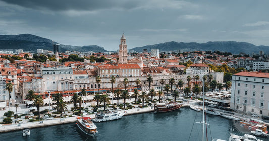 Split packing list for women, the waterfront and harbour Croatia