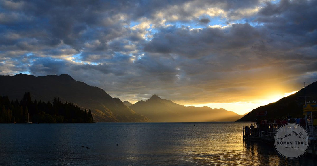 Sunset over Lake Wakatipu and the mountains at Queenstown, New Zealand