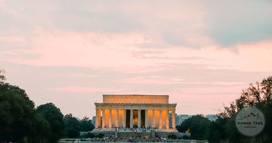 Lincoln Memorial at sunset reflected in the Reflecting Pool, Washington DC packing list for women by Roman Trail Outfitters