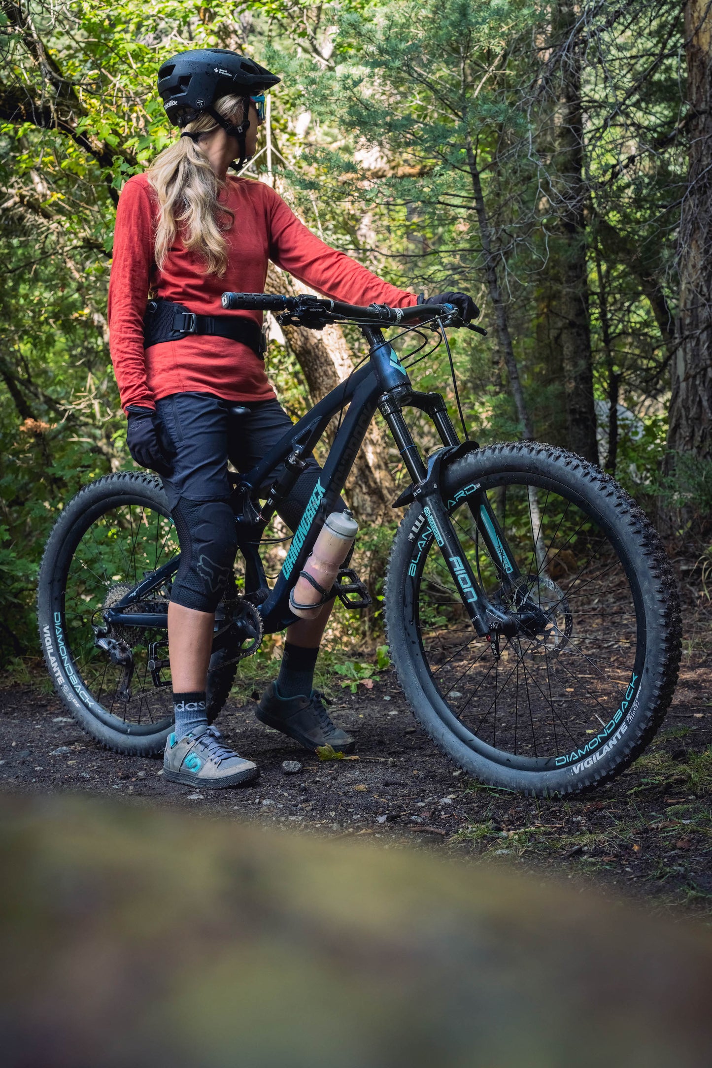 Merino Wool Women's Long Sleeve Top | Crew Neck Shirt | Atlantic Teal