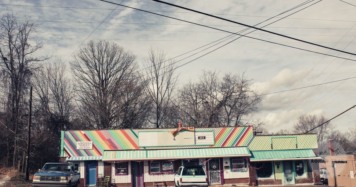 A storefront on a street in Asheville, North Carolina