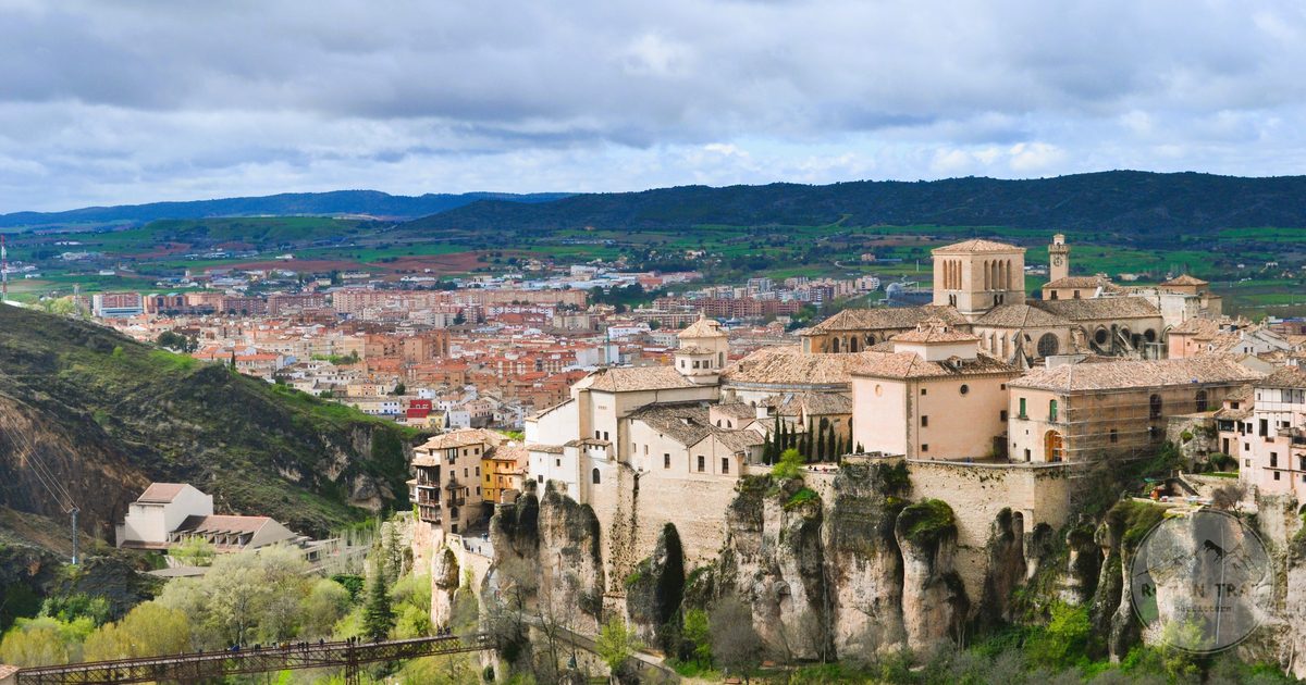Medieval architecture above the gorge at Cuenca, Castilla La Mancha, Spain