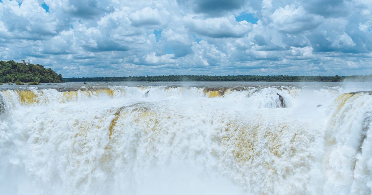 Iguazu Falls from the Argentine side in Misiones province, Argentina