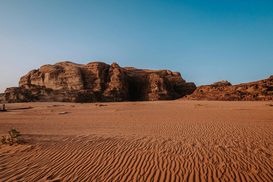 Wadi Rum Jordan, desert conditions that require sun coverage and modest dress