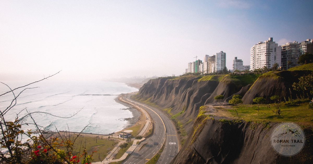 The cliffs at Miraflores above the Pacific in Lima, Peru