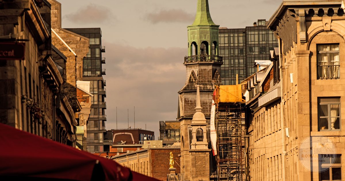 Historic stone buildings on a cobbled street in Old Montreal, Montreal for women travelers
