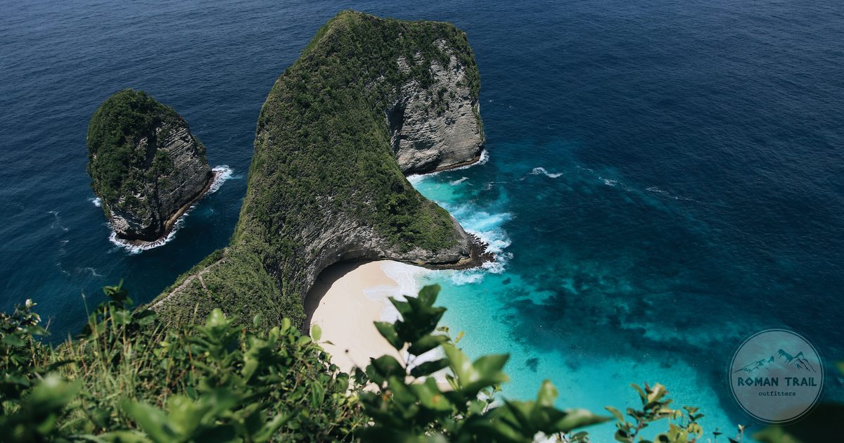 Aerial view of a beach and turquoise water on Nusa Penida, Indonesia