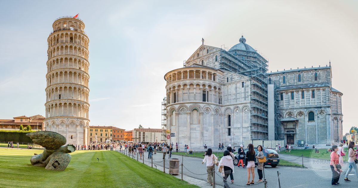 Visitors in the Piazza dei Miracoli at Pisa, Italy