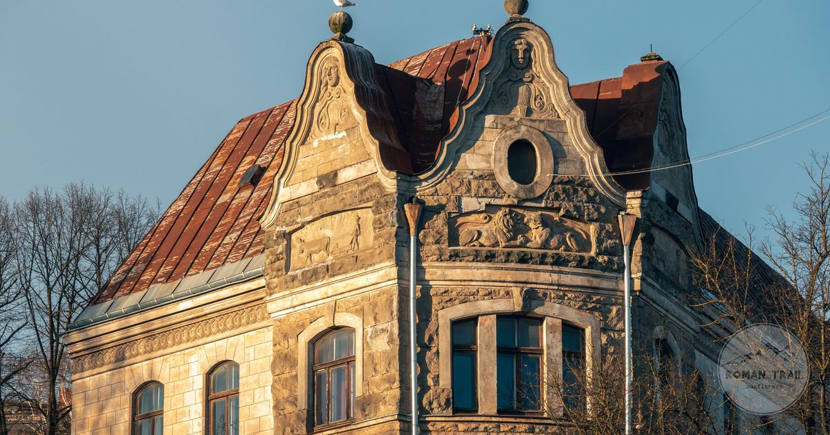 Art Nouveau apartment building facade in central Riga, Latvia