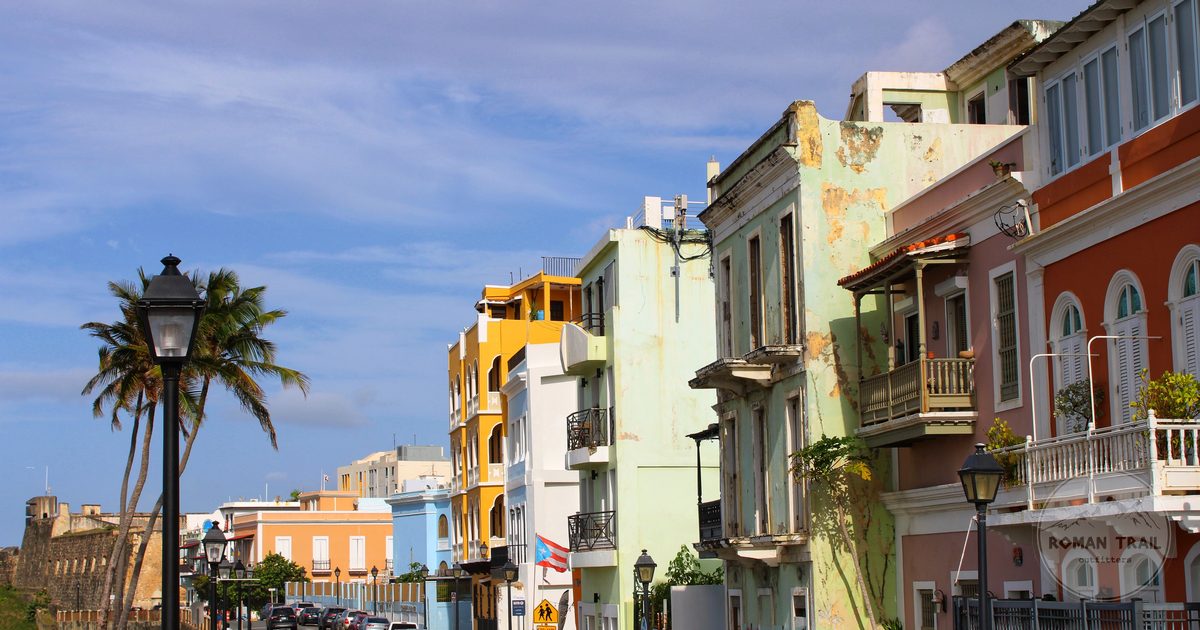 Colourful colonial buildings on a sunny street in Old San Juan, Puerto Rico