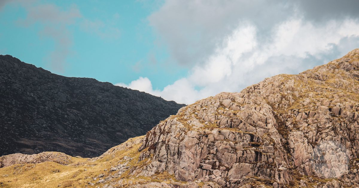 Rocky cliffs and mountain ranges in Wales