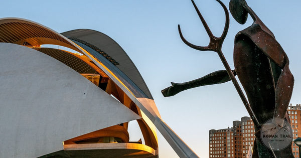 Valencia travel guide for women