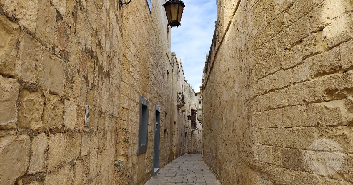 A stone alleyway in the old city of Mdina, Malta