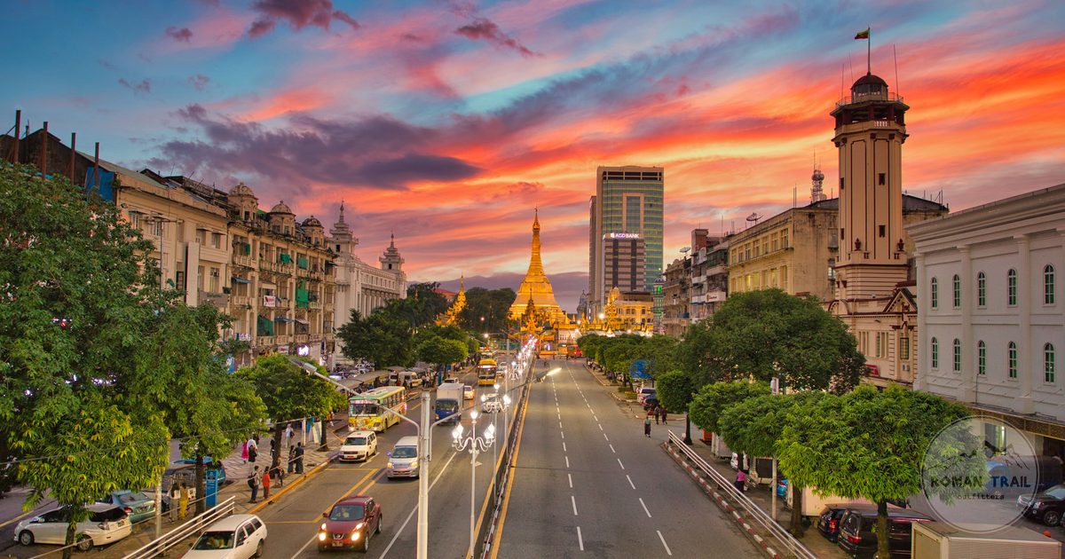 Sule Pagoda in central Yangon at sunset, Myanmar